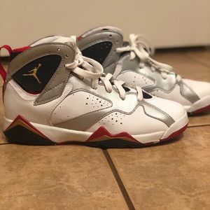 Air Jordan 7 Retro Youth boys sz 6. White/Metallic